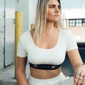 NWT Waisted Whitney Elastic Band Crop Top Size S